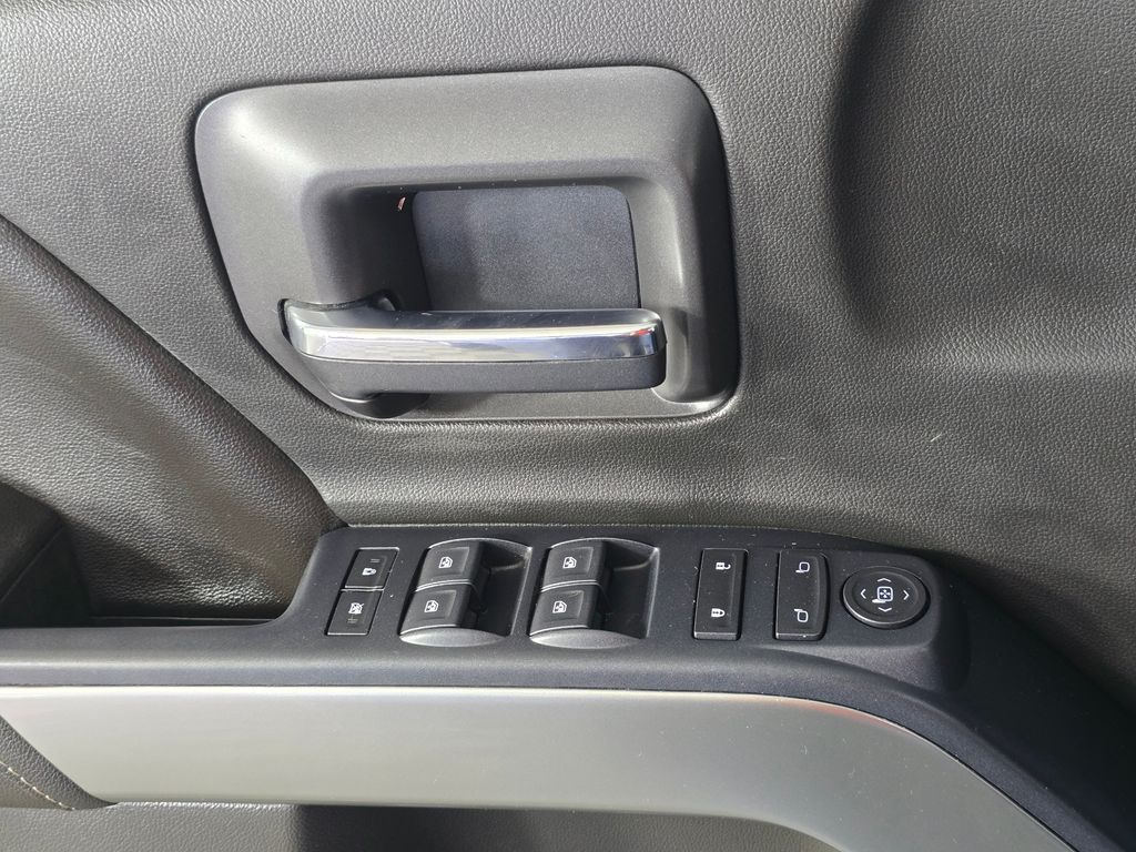 2018 Chevrolet Silverado 1500 LT - Photo 34