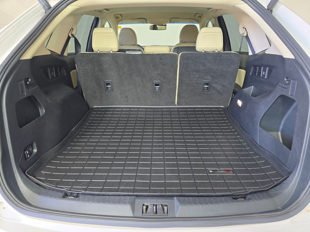 2019 Ford Edge SEL - Photo 15