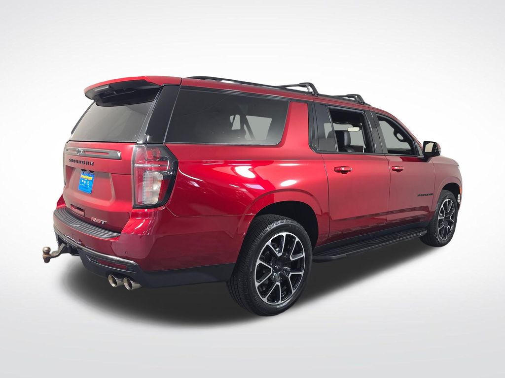 2022 Chevrolet Suburban RST - Photo 7