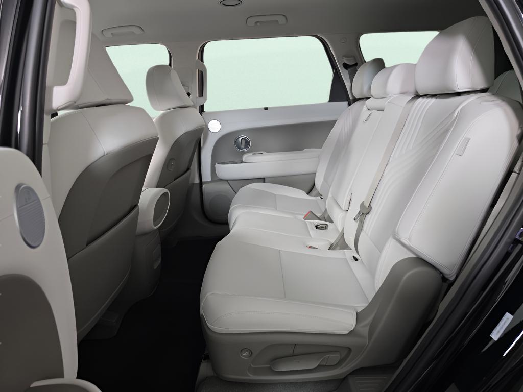 2026 Hyundai Palisade SEL - Photo 14