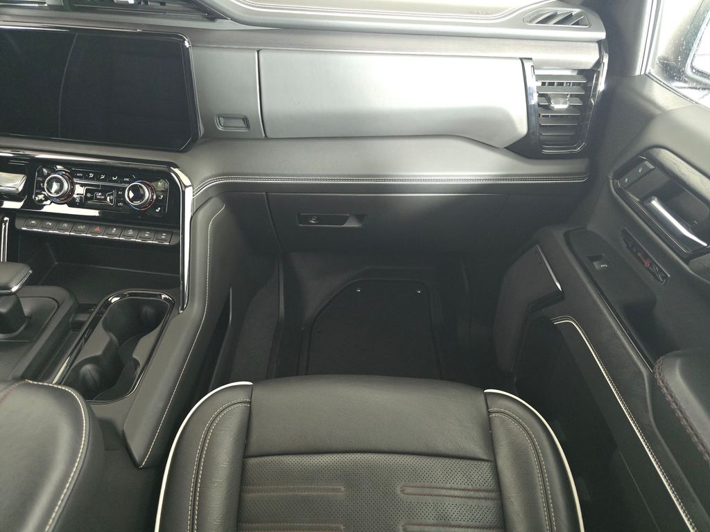 2023 GMC Sierra 1500 AT4X - Photo 18