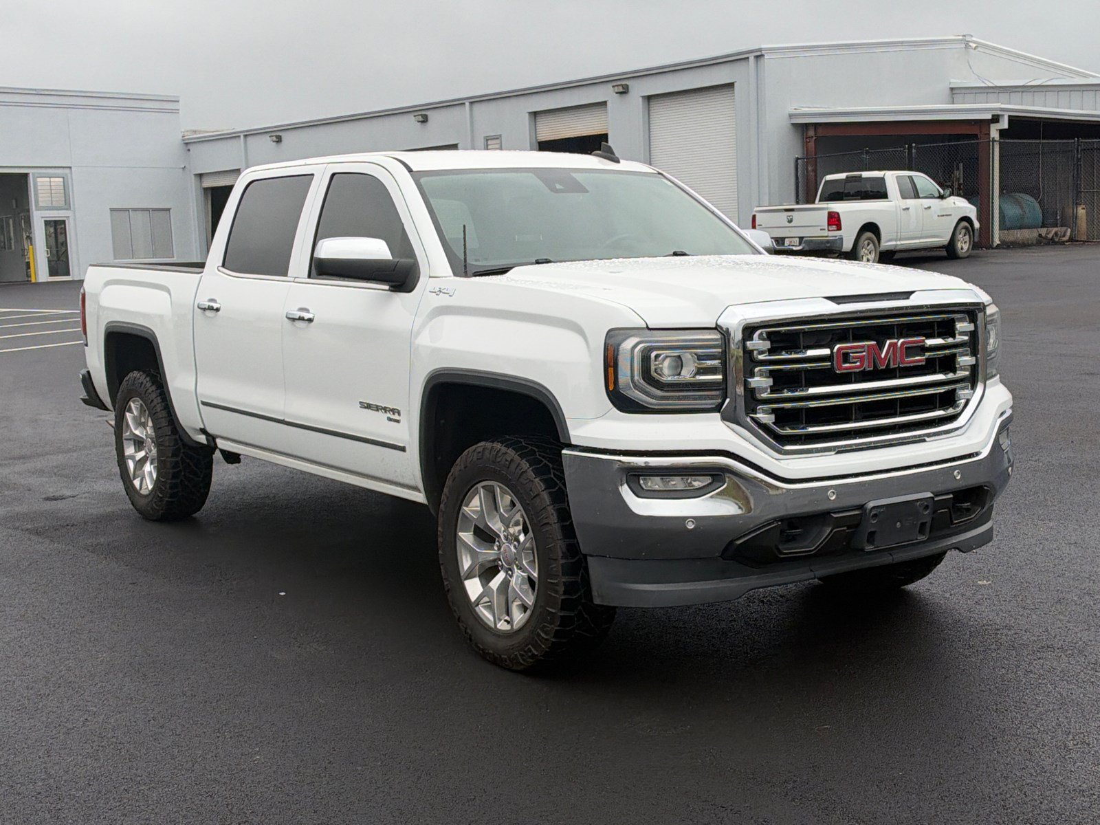 Used 2018 GMC Sierra 1500 SLT Truck Crew Cab