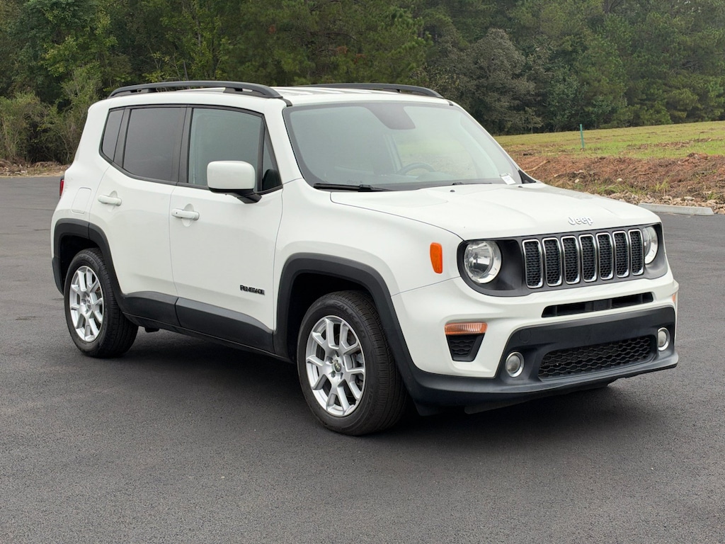Used 2019 Jeep Renegade Latitude FWD SUV