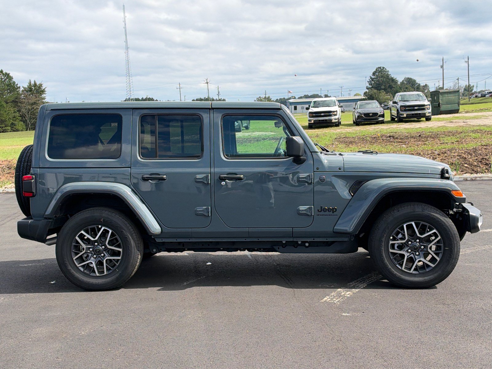 Used 2026 Jeep Wrangler Sahara SUV