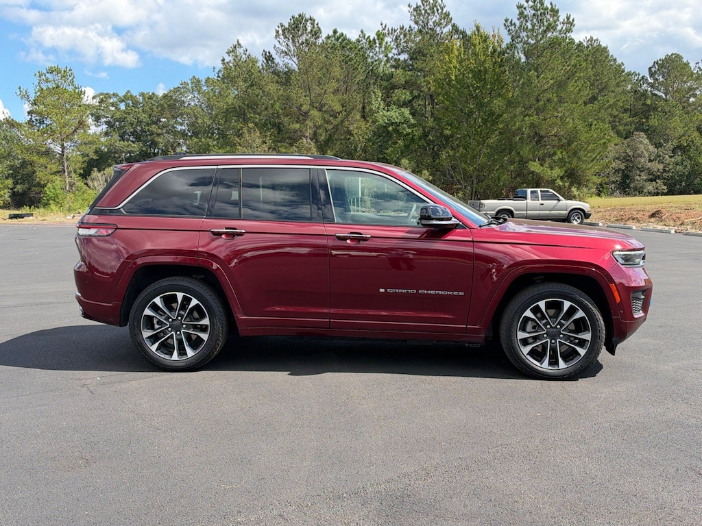Used 2022 Jeep Grand Cherokee 4xe Overland SUV