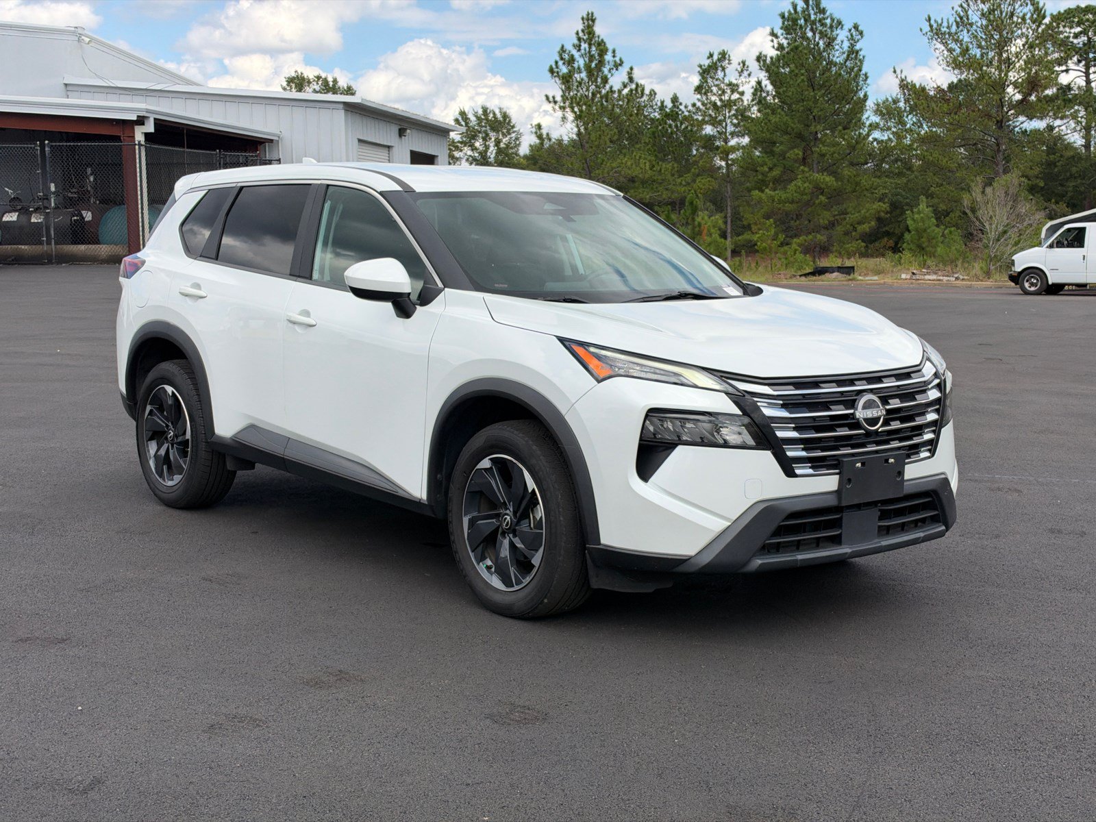 Used 2024 Nissan Rogue SV SUV