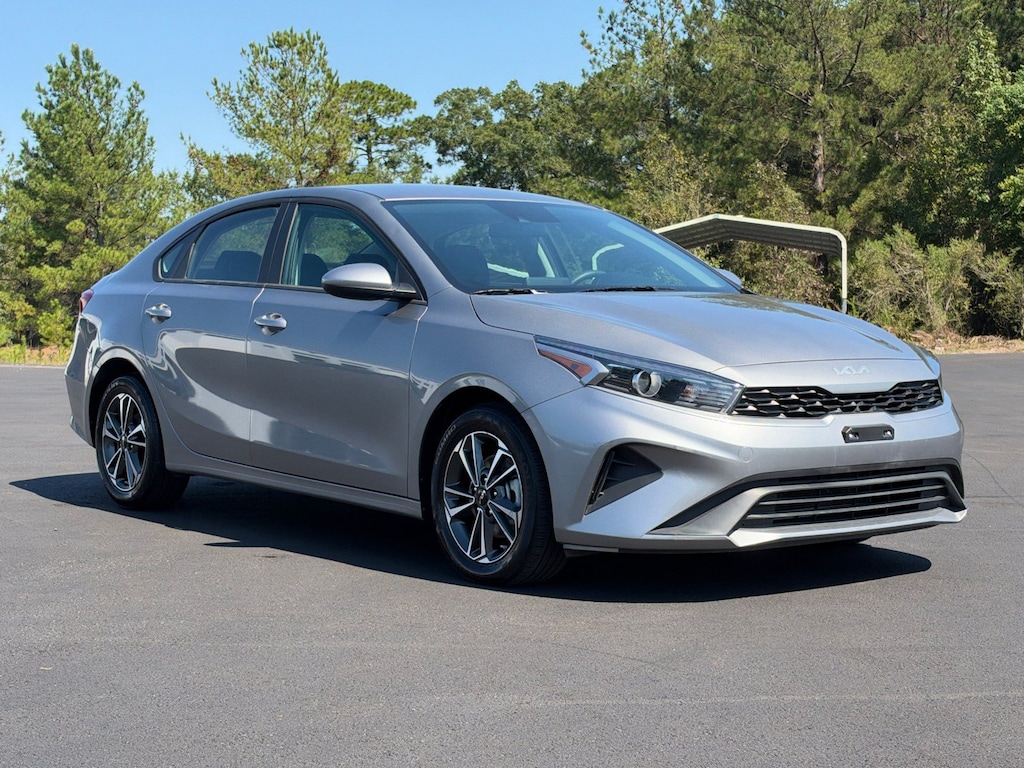 Used 2024 Kia Forte LXS Sedan