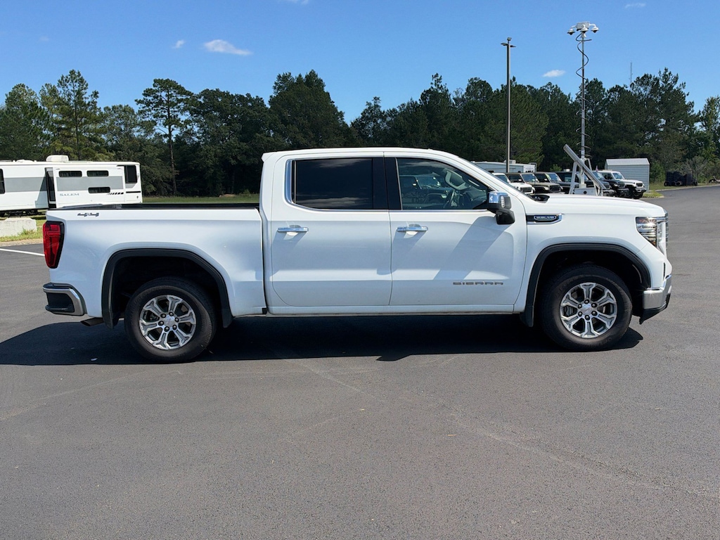Used 2025 GMC Sierra 1500 SLT Truck Crew Cab