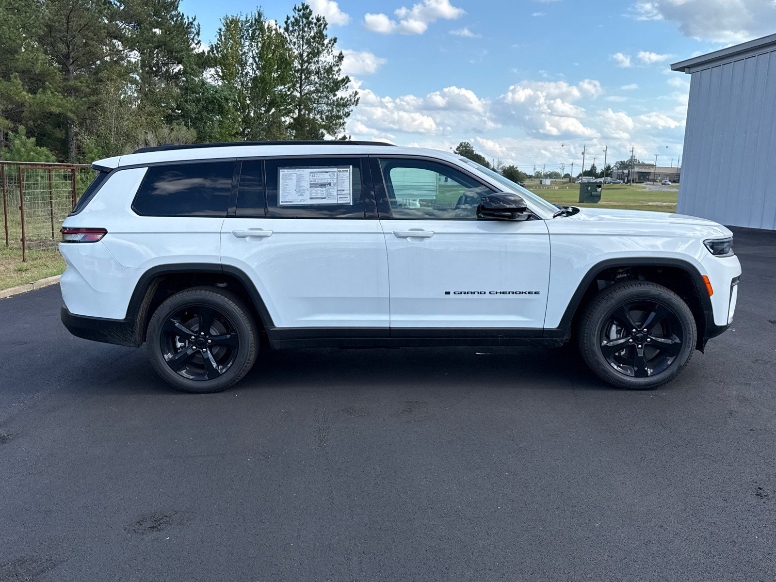 New 2027 Jeep Grand Cherokee L LIMITED 4X4 Sport Utility