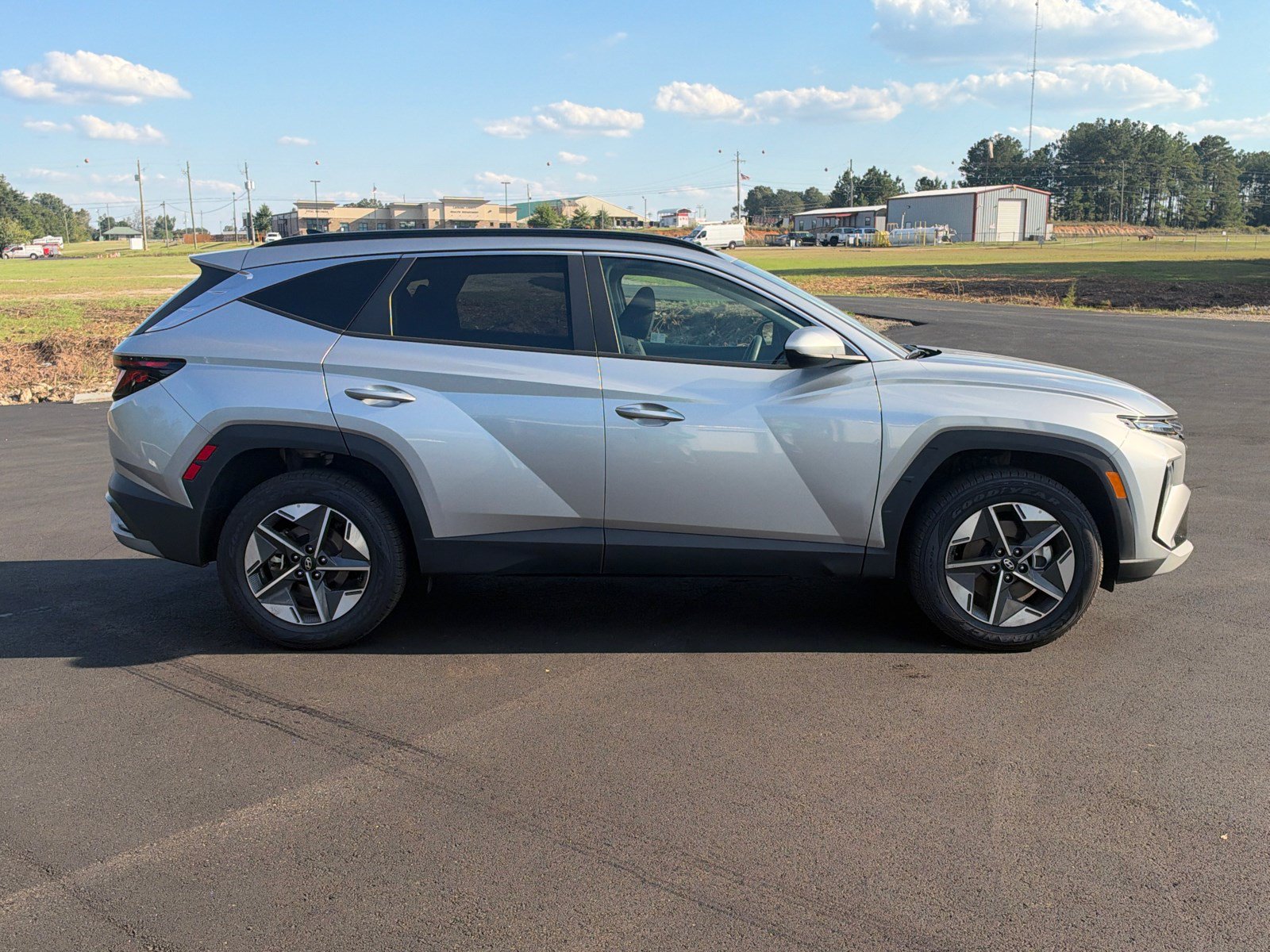 Used 2025 Hyundai Tucson SEL SUV
