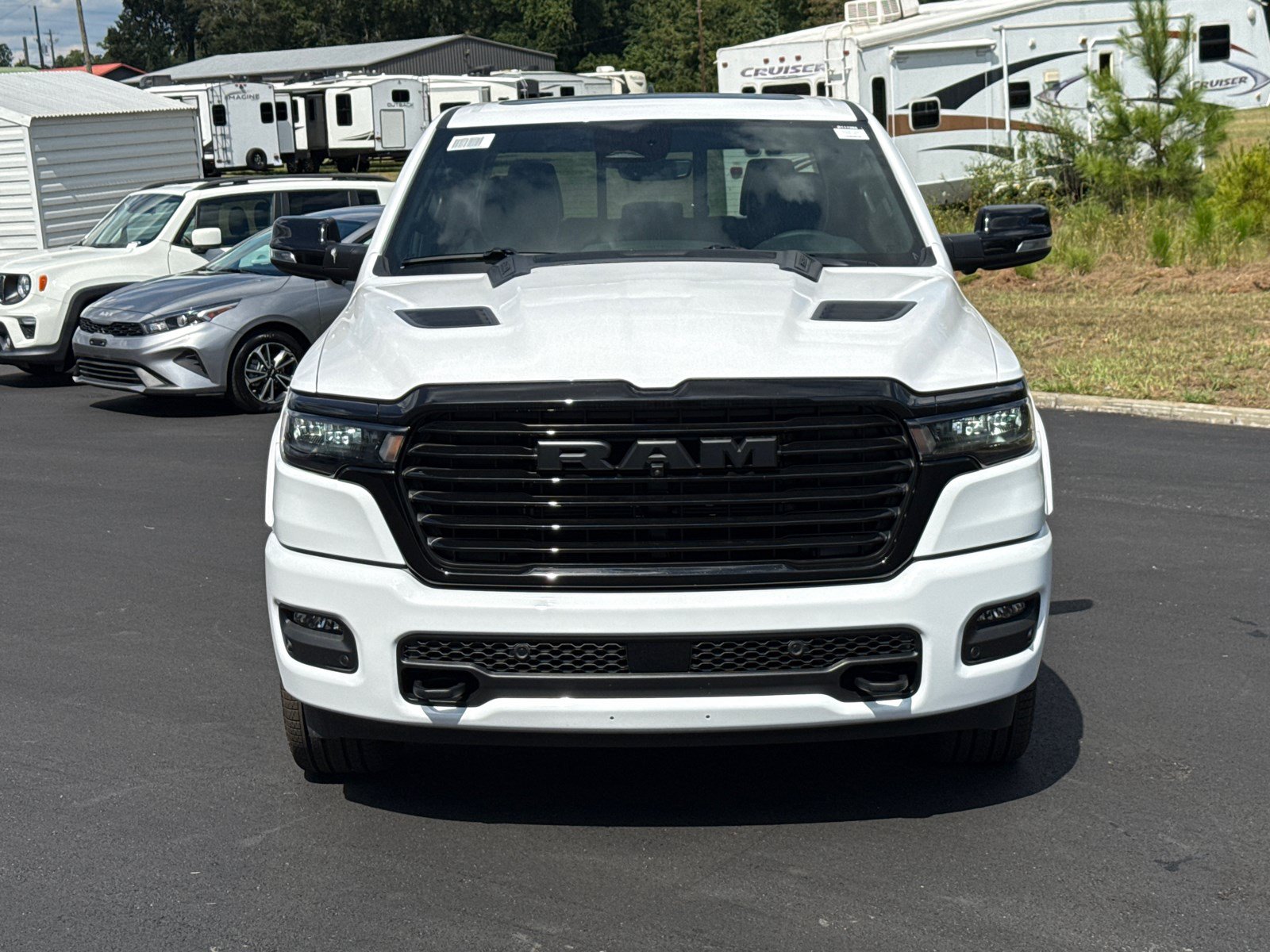New 2027 Ram 1500 LARAMIE CREW CAB 4X4 5'7 BOX Pickup