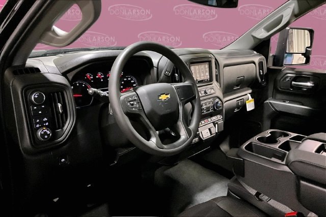 2026 Chevrolet Silverado 2500 HD Custom - Photo 9