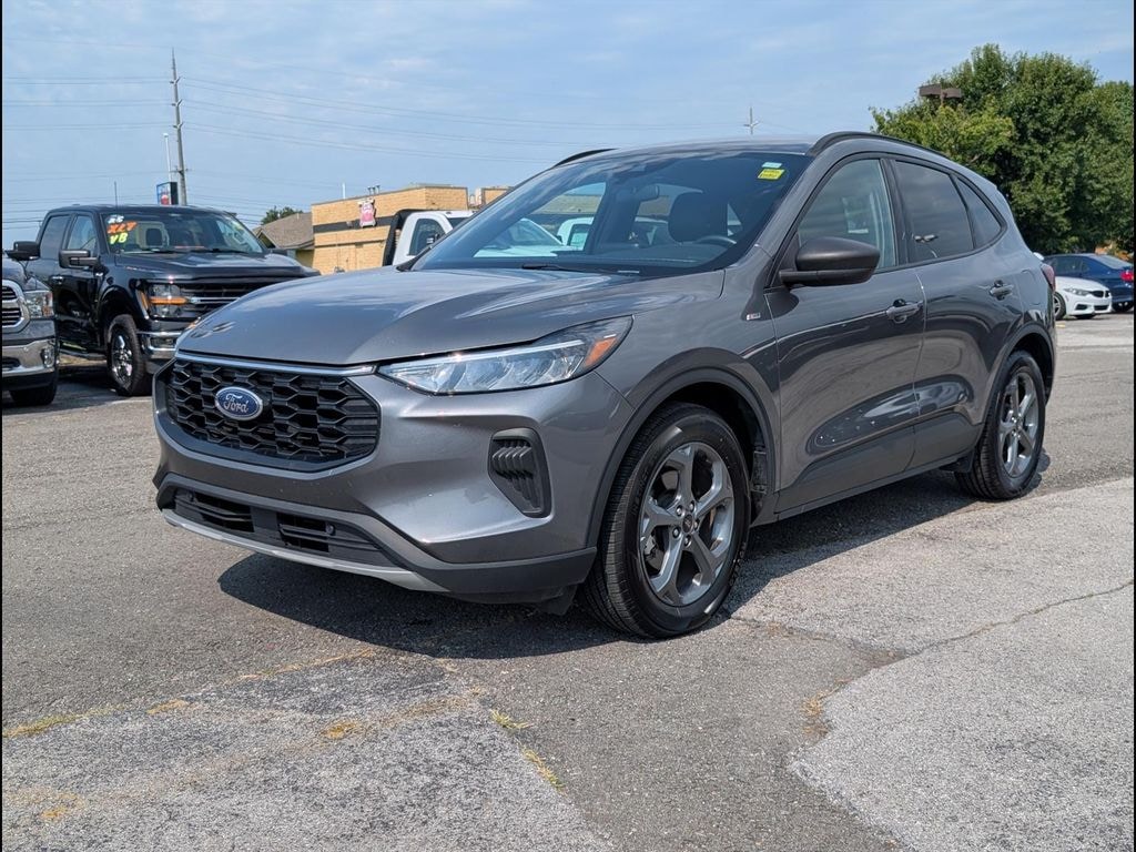 Used 2025 Ford Escape ST-Line SUV