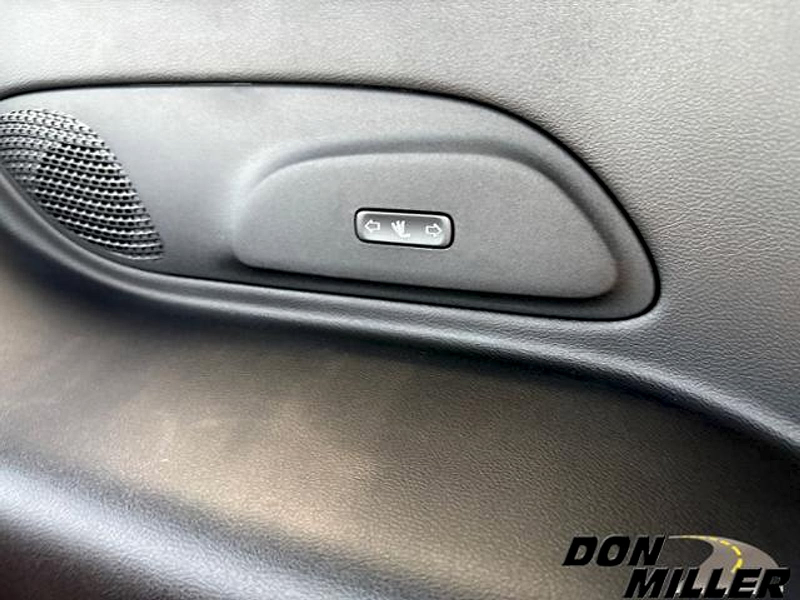2026 Chrysler Pacifica Pinnacle - Photo 32