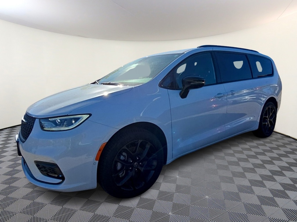 New 2026 Chrysler Pacifica Select AWD Passenger Van