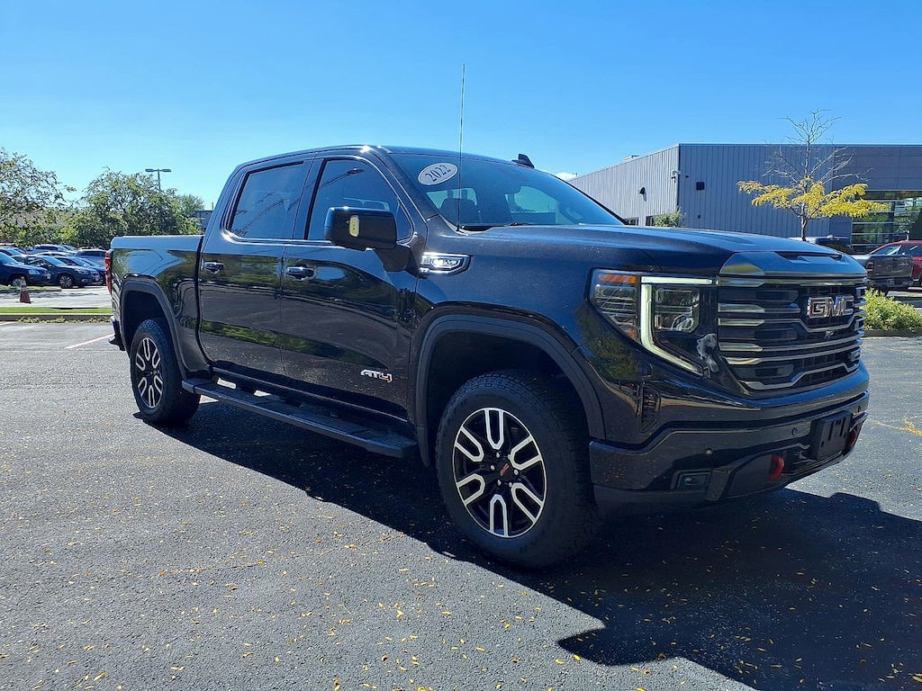 Used 2022 GMC Sierra 1500 4WD Crew Cab Short Box AT4