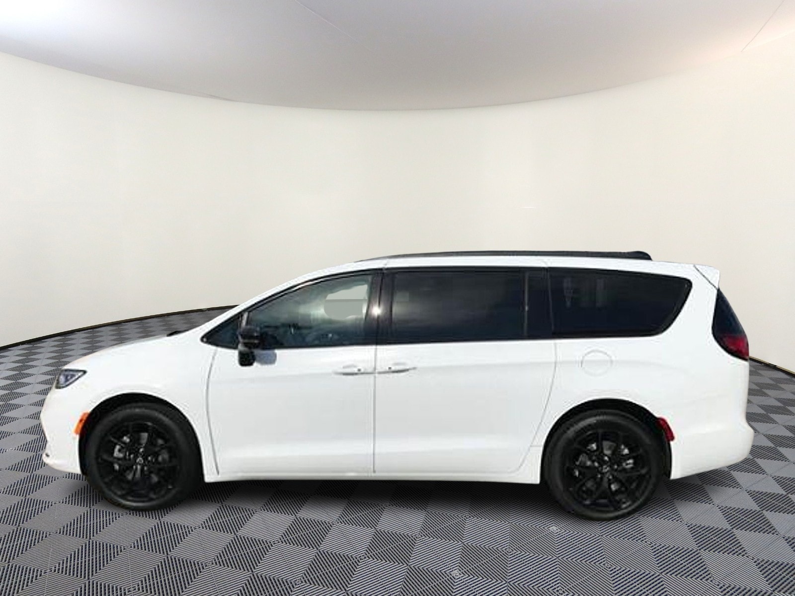 2026 Chrysler Pacifica Limited - Photo 5