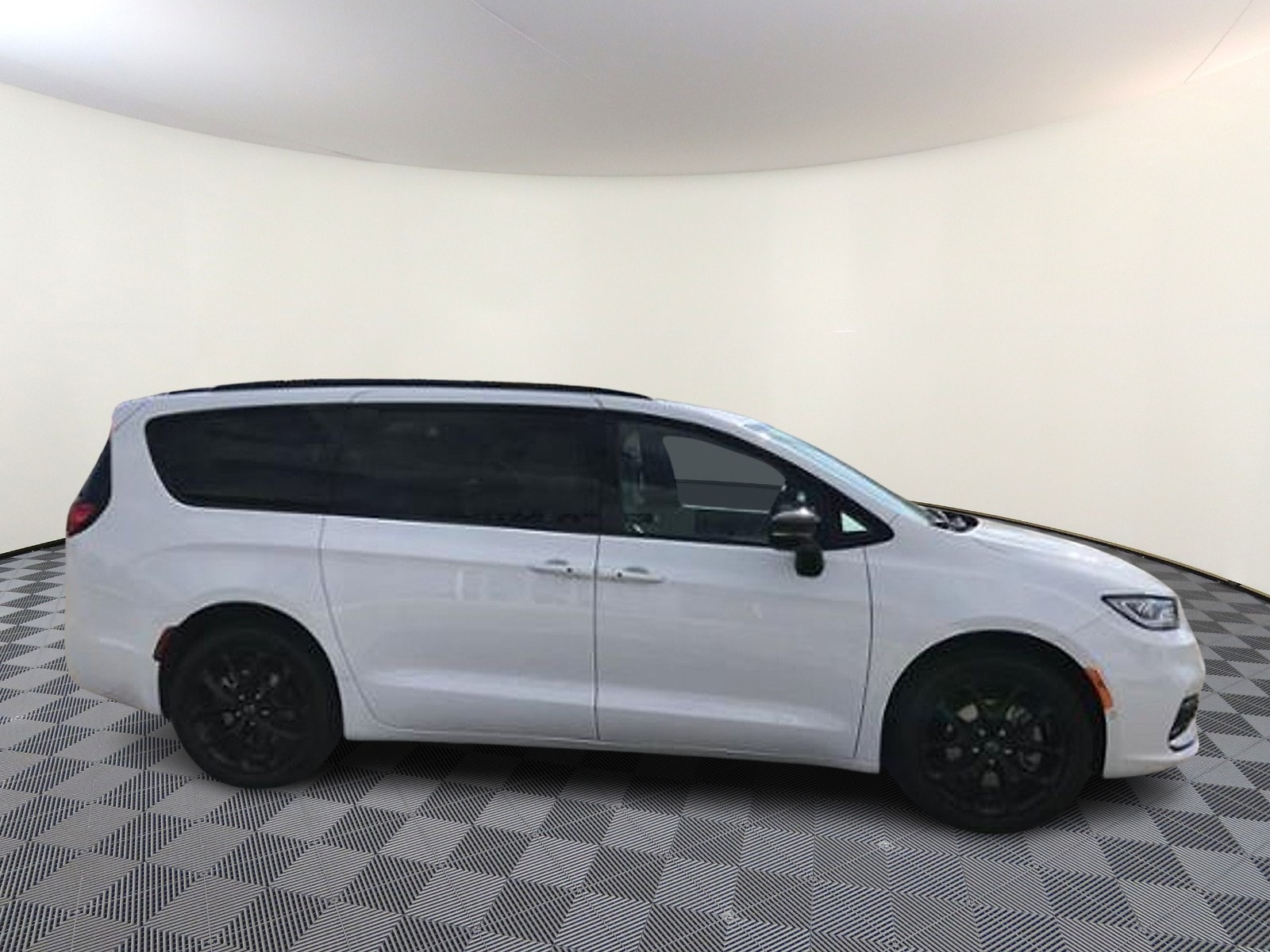 2026 Chrysler Pacifica Limited - Photo 9