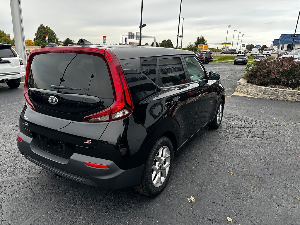 Used 2021 Kia Soul S Hatchback