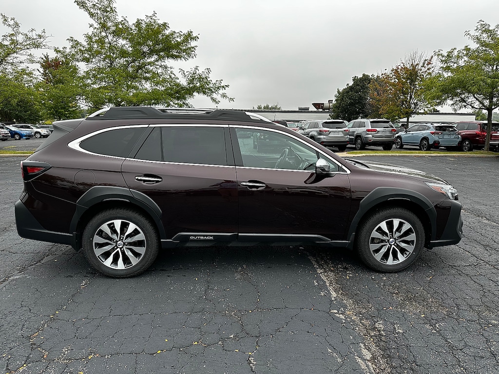 Used 2023 Subaru Outback Touring SUV