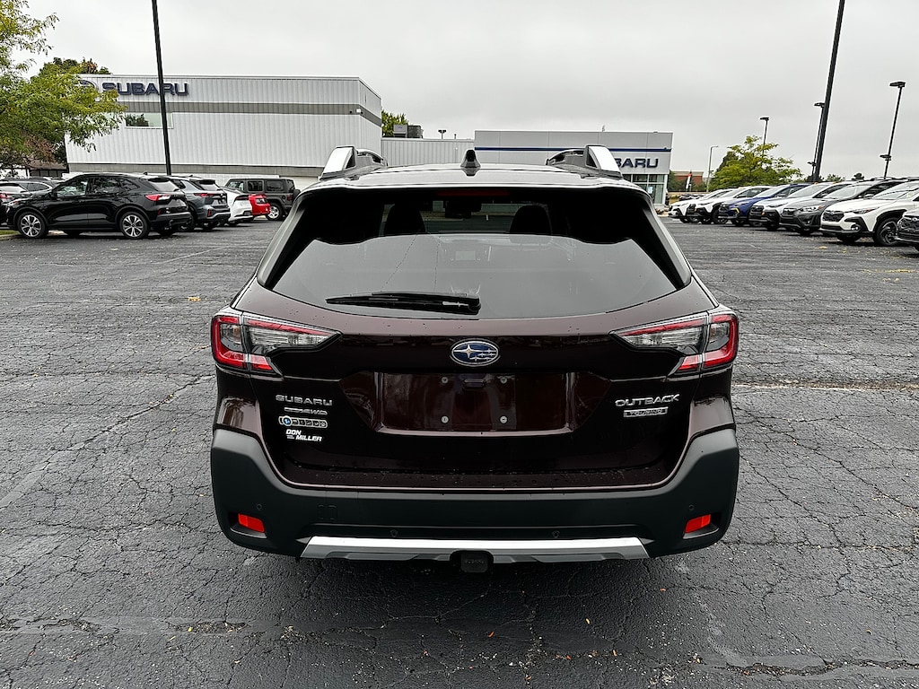 Used 2023 Subaru Outback Touring SUV