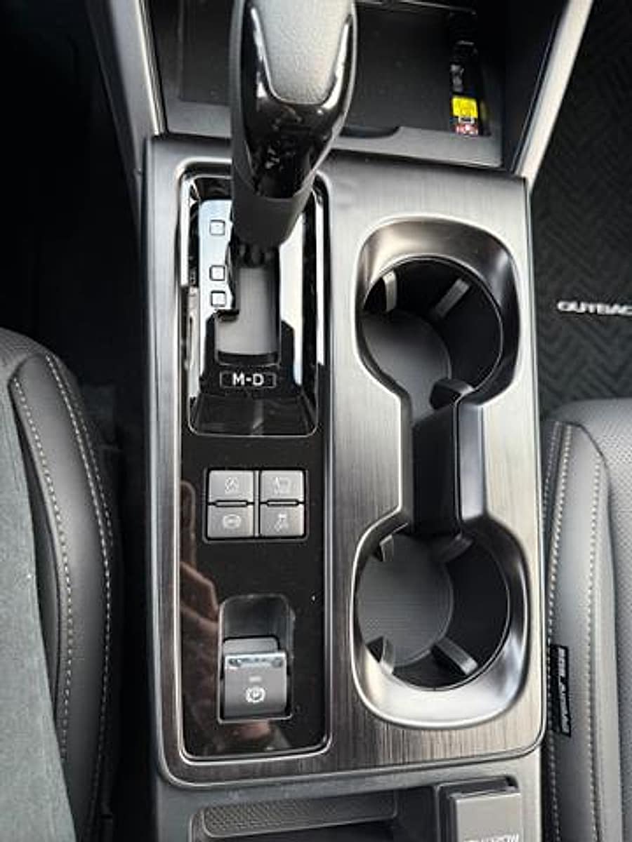 2026 Subaru Outback Limited XT - Photo 11