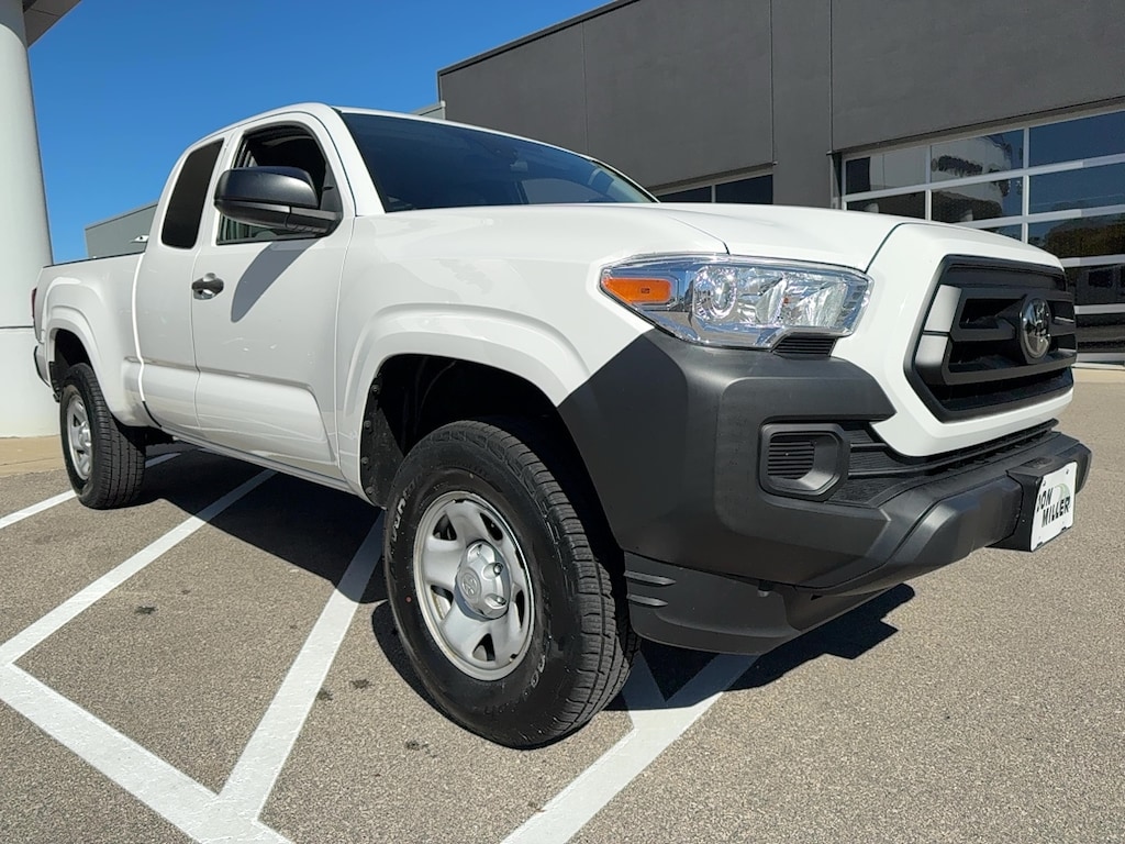 Used 2022 Toyota Tacoma Truck Access Cab