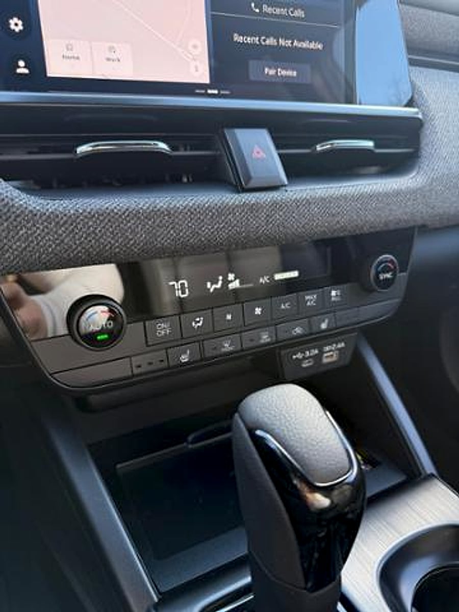 2026 Subaru Outback Limited XT - Photo 10