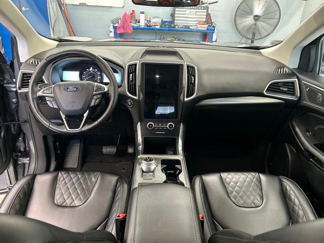 2024 Ford Edge Titanium - Photo 12