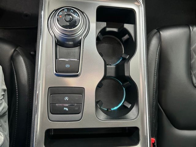 2024 Ford Edge Titanium - Photo 16