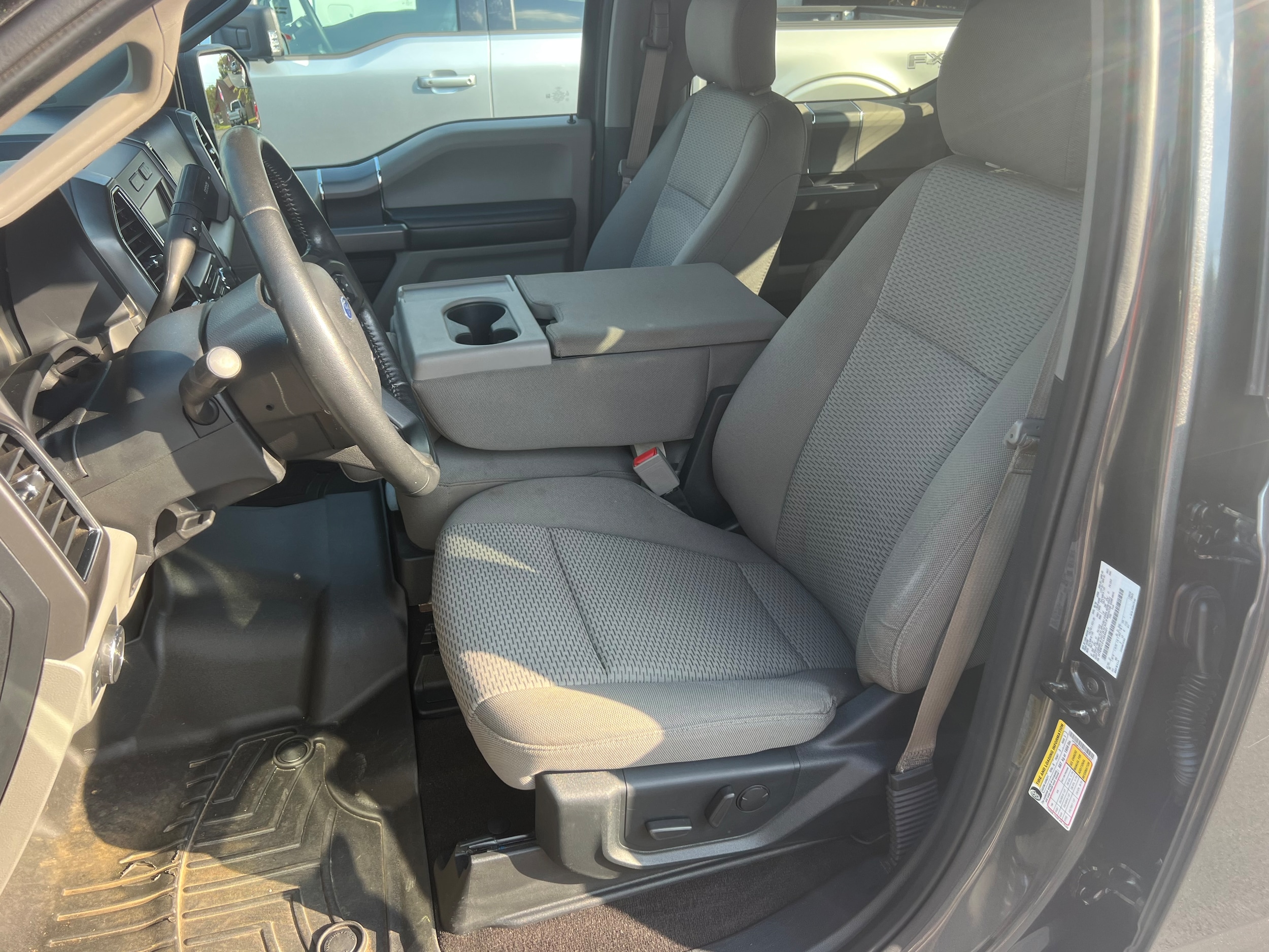Photo 8
