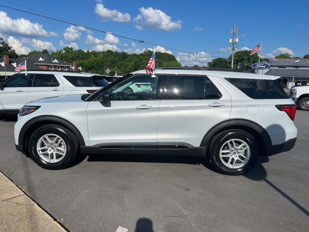 New 2026 Ford Explorer Active SUV