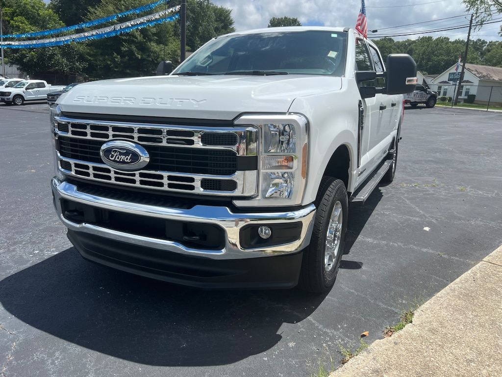 Used 2025 Ford F-250 Super Duty Crew Cab