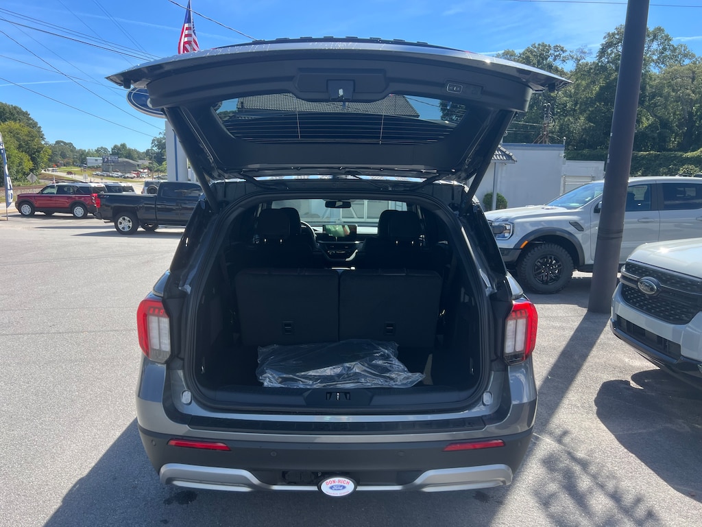 New 2027 Ford Explorer Platinum SUV