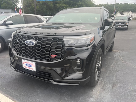 2025 Ford Explorer ST SUV