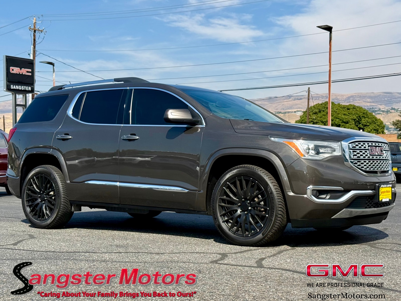2019 GMC Acadia Denali