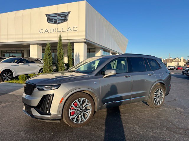 2024 Cadillac XT6
