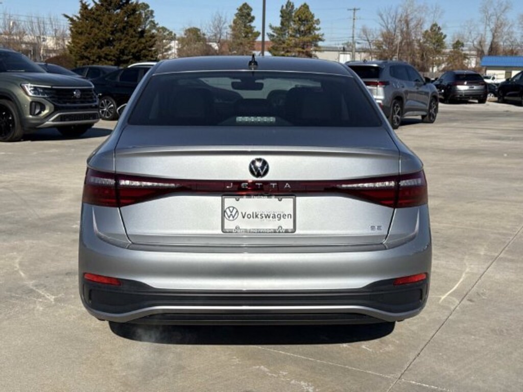 New 2026 Volkswagen Jetta 1.5T SE Sedan