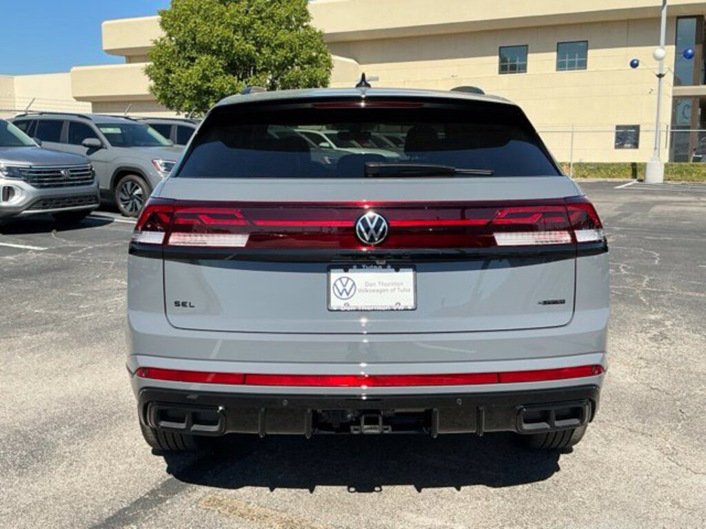 New 2026 Volkswagen Atlas Cross Sport SEL R-Line Black SUV