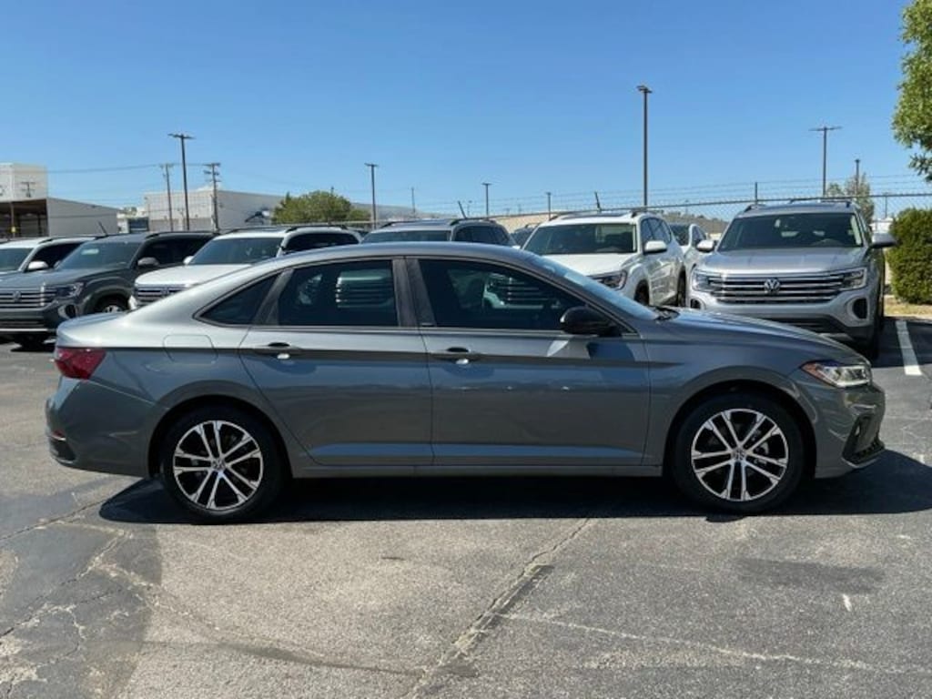 Certified 2025 Volkswagen Jetta 1.5T Sport Sedan