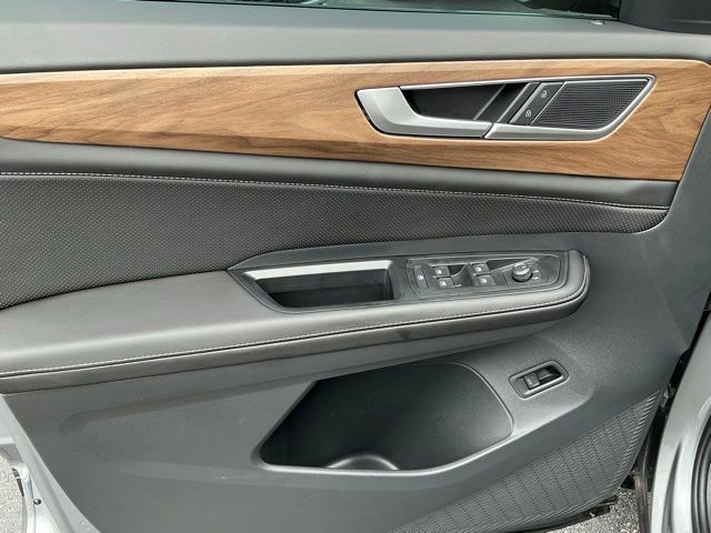 2026 Volkswagen Atlas SE w/Tech - Photo 11