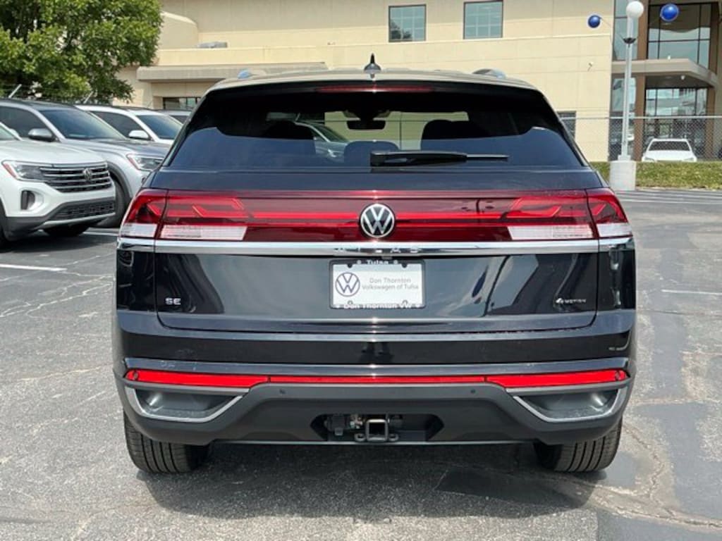 New 2026 Volkswagen Atlas Cross Sport SE w/Technology SUV
