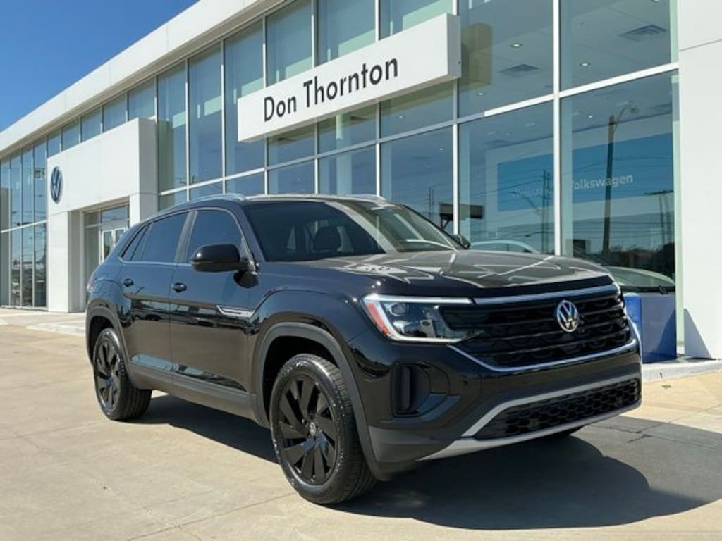 New 2026 Volkswagen Atlas Cross Sport SE w/Technology SUV