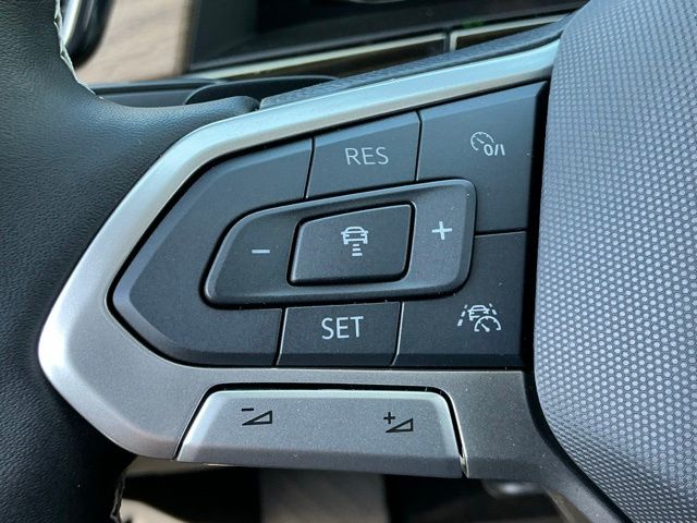 2026 Volkswagen Atlas SE w/Tech - Photo 28