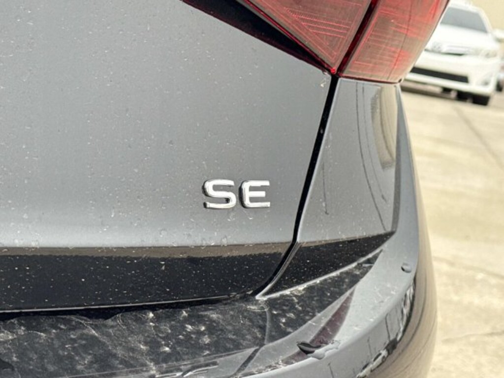 New 2026 Volkswagen Jetta 1.5T SE Sedan