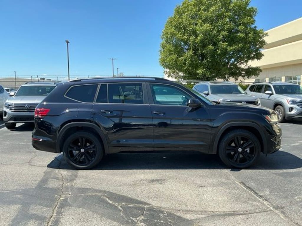 Certified 2023 Volkswagen Atlas 3.6L V6 SEL R-Line Black SUV