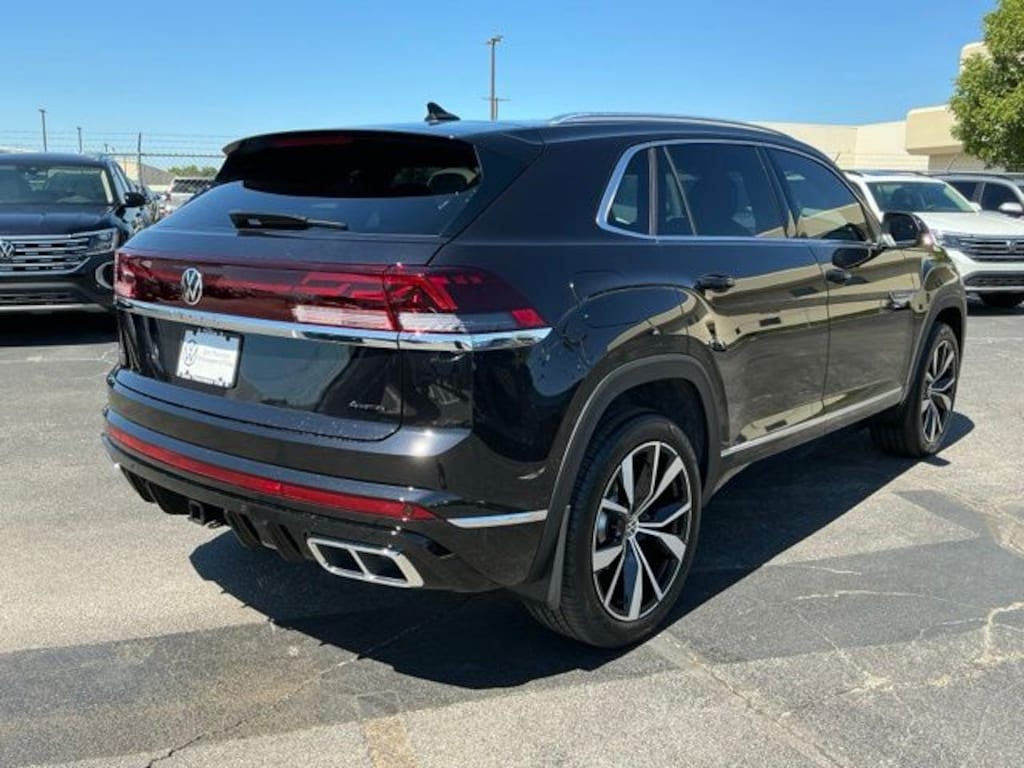 New 2026 Volkswagen Atlas Cross Sport SEL Premium R-Line SUV