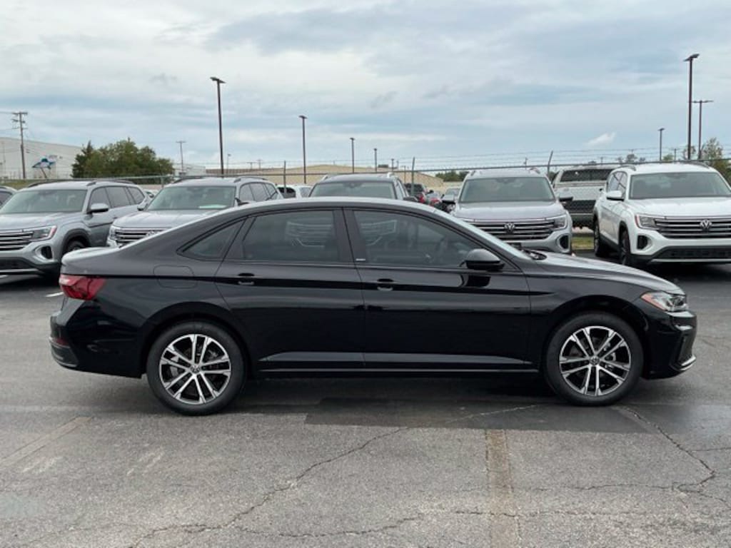 New 2027 Volkswagen Jetta 1.5T Sport Sedan