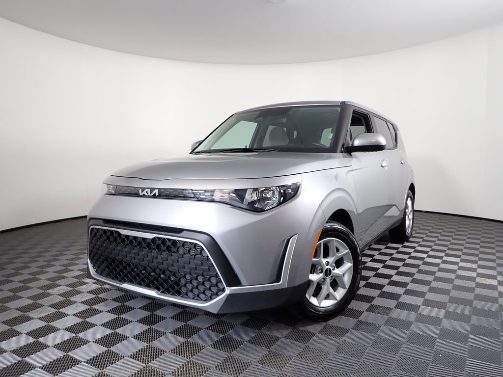 Used 2025 Kia Soul S S FWD