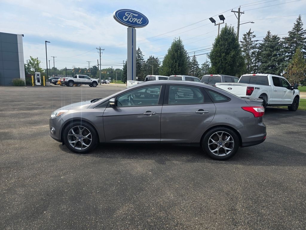 Used 2014 Ford Focus SE Sedan